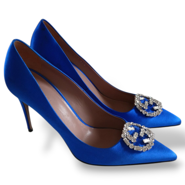 Scarpin Gucci em Tecido Azul Royal com Fivela de Pedras-36