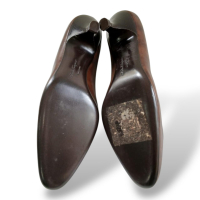 Scarpin Salvatore Ferragamo Marrom com Fivela-36