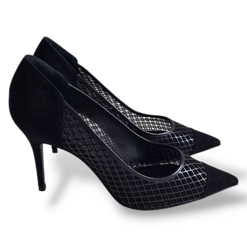 Scarpin Salvatore Ferragamo Preto Vazado - 37 Scarpin Salvatore Ferragamo Preto Vazado - 37
