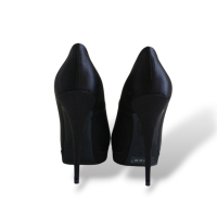 Scarpin Yves Saint Laurent Cetim Preto - 36 Scarpin Yves Saint Laurent Cetim Preto - 36