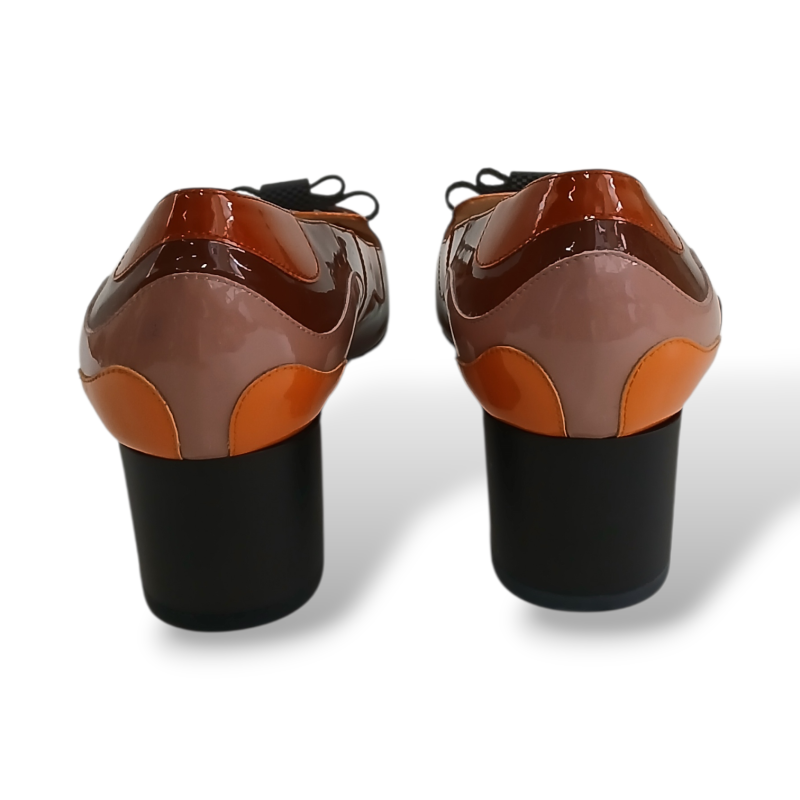 Scarpin Bottega Veneta Tons de Marrom Verniz-39