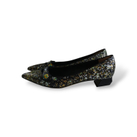 Scarpin Fendi Estampado Couro Texturizado - 37 Scarpin Fendi Estampado Couro Texturizado - 37