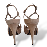 Peep Toe Fendi em Suede com Apliques - 39