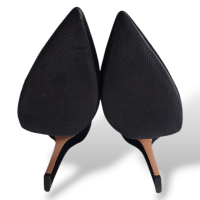 Scarpin Gianvito Rossi Camurça Preto-40