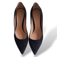 Scarpin Gianvito Rossi Camurça Preto-40