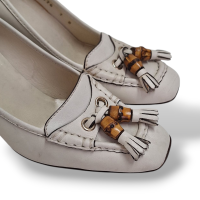 Sapato Gucci Couro Off-White-35
