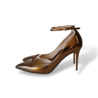 Scarpin Jimmy Choo Dourado Metalizado - 38 Scarpin Jimmy Choo Dourado Metalizado - 38