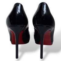 Scarpin Christian Louboutin Pigalle Preto - 37