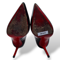 Scarpin Christian Louboutin Pigalle Preto - 37
