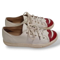 Tênis Charlotte Olympia Kiss Me-35