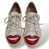 Tênis Charlotte Olympia Kiss Me-35