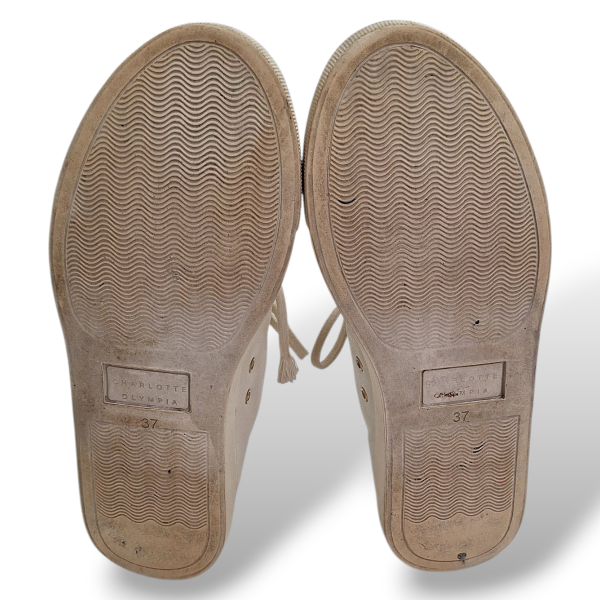 Tênis Charlotte Olympia Kiss Me-35