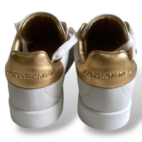 Tênis Dolce Gabbana Branco e Dourado-35