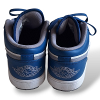 Tênis Air Jordan 1 Azul e Branco-42,5