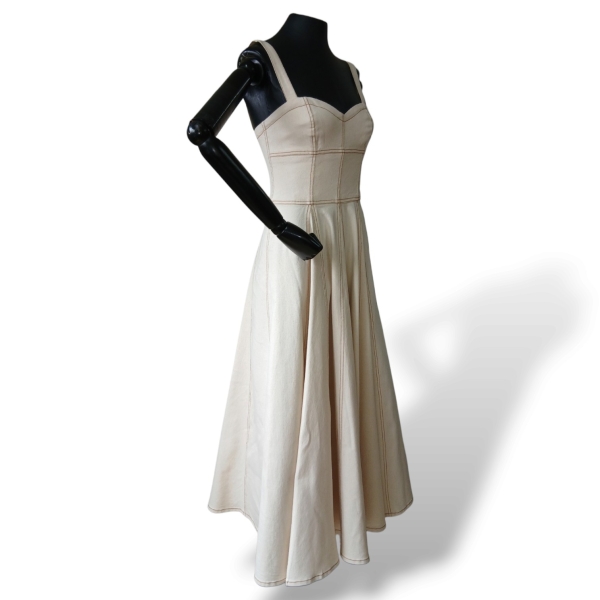 Vestido Le Soleil d'Été Tecido Off White - P 