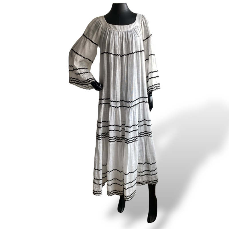 Vestido Lisa Marie Fernandez Branco com Preto  Vestido Lisa Marie Fernandez Branco com Preto