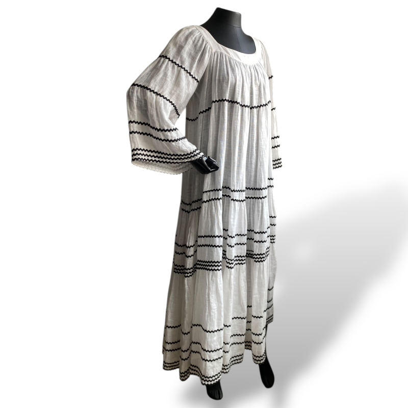 Vestido Lisa Marie Fernandez Branco com Preto  Vestido Lisa Marie Fernandez Branco com Preto