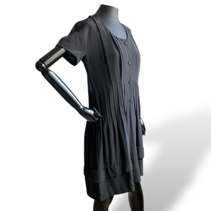 Vestido Louis Vuitton Preto com Verde - 36 Vestido Louis Vuitton Preto com Verde - 36