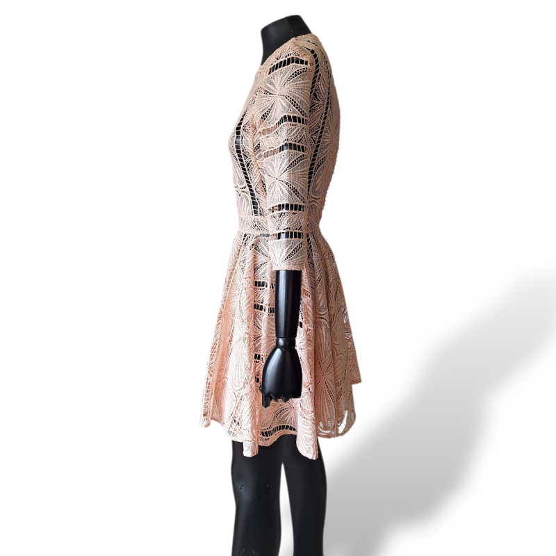 Vestido Maje Guipir Rosa Claro  Vestido Maje Guipir Rosa Claro