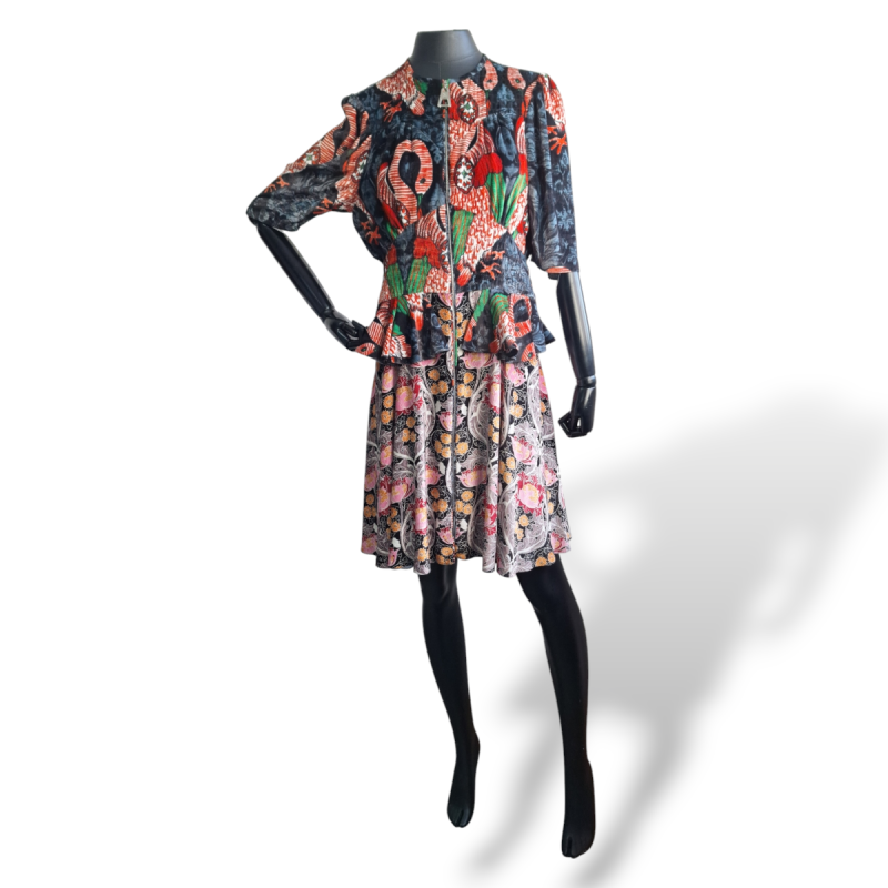 Vestido Louis Vuitton Estampado em Veludo - 40 Vestido Louis Vuitton Estampado em Veludo - 40