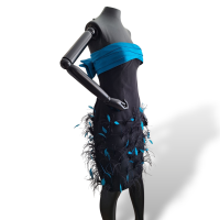 Vestido Sandro Barros Preto com Plumas Azul Turquesa - 38