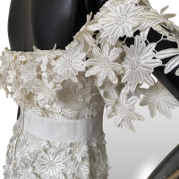 Vestido Self-Portrait Guipir Flores Brancas-40