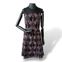 Vestido Valentino Preto com Fundo Rosa - P Vestido Valentino Preto com Fundo Rosa - P