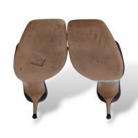 Mule Gianvito Rossi Preta-39