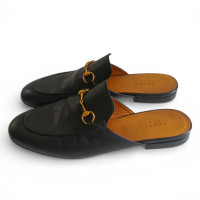 Mule Gucci Preta-38