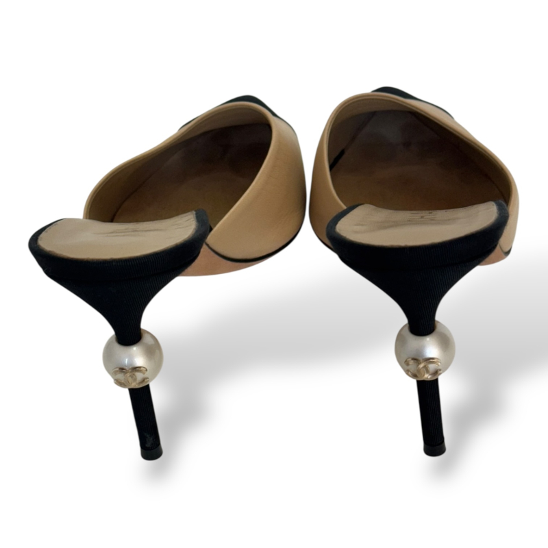 Mule Chanel Pérola Bicolor-36 Mule Chanel Pérola Bicolor-36