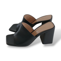 Tamanco Gianvito Rossi Preto-38