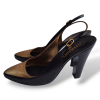 Slingback Chanel Preto com Dourado-37