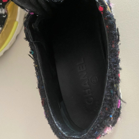  Tênis Chanel Tweed Low Top Dourado
