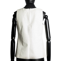 Blusa Vince Couro Furadinho Off-White