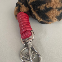 Alça Fendi Pelúcia Logo