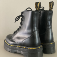Ankle Boot DrAir Wair Martens Couro Preto Sola Tratorada