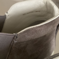 Tênis Prada Suede Cinza-35
