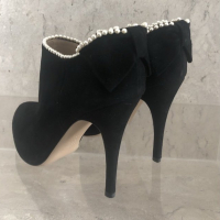 Bota Valentino Suede Preta Pérolas - 36
