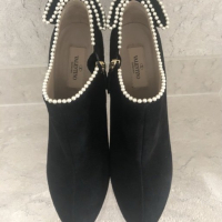 Bota Valentino Suede Preta Pérolas - 36