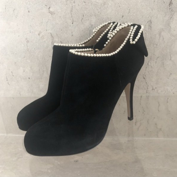 Bota Valentino Suede Preta Pérolas - 36