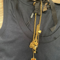 Blusa Louis Vuitton Malha Preta Details Corrente-M