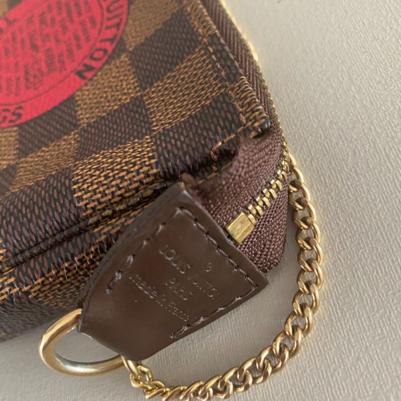 Bolsa Louis Vuitton Mini Pochette Canvas Damier