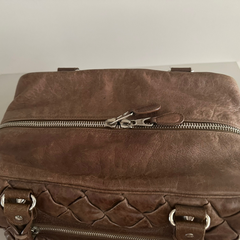 Bolsa Balenciaga Plombe Quilted Chevre Matelasse Marrom Bolsa Balenciaga Plombe Quilted Chevre Matelasse Marrom