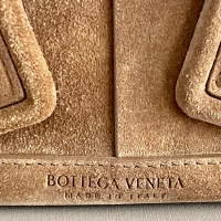 Bolsa Bottega Veneta Arco Suede Caramelo