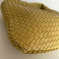 Bolsa Bottega Veneta Intrecciato Amarela