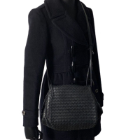 Bolsa Bottega Veneta Messenger Preta Média
