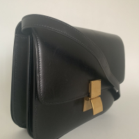 Bolsa Celine Classic Box Preta