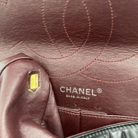 Bolsa Chanel 2.55 Clássica Double Flap Preta