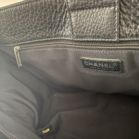Bolsa Chanel Cerf Tote Preta Caviar