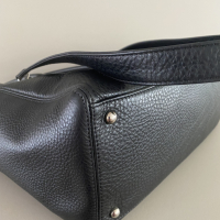 Bolsa Chanel Cerf Tote Preta Caviar